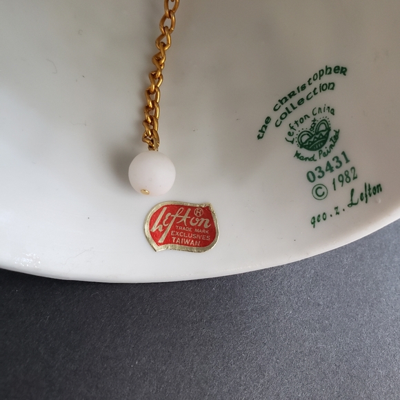 Vintage Lefton Porcelain Bell O Come All Ye Faithful Nativity Scene - Picture 7 of 16